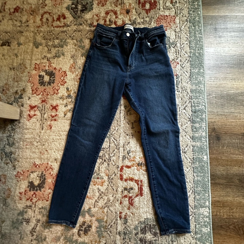 Abercrombie & Fitch Super Skinny Denim Jeans | Size 30 (10R) | High Rise | EUC